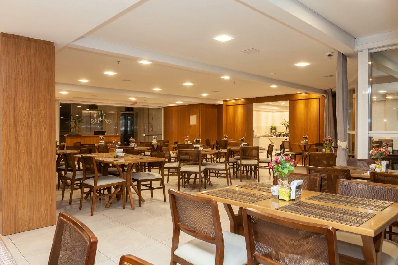 Tri Hotel Executive Brusque Kültér fotó